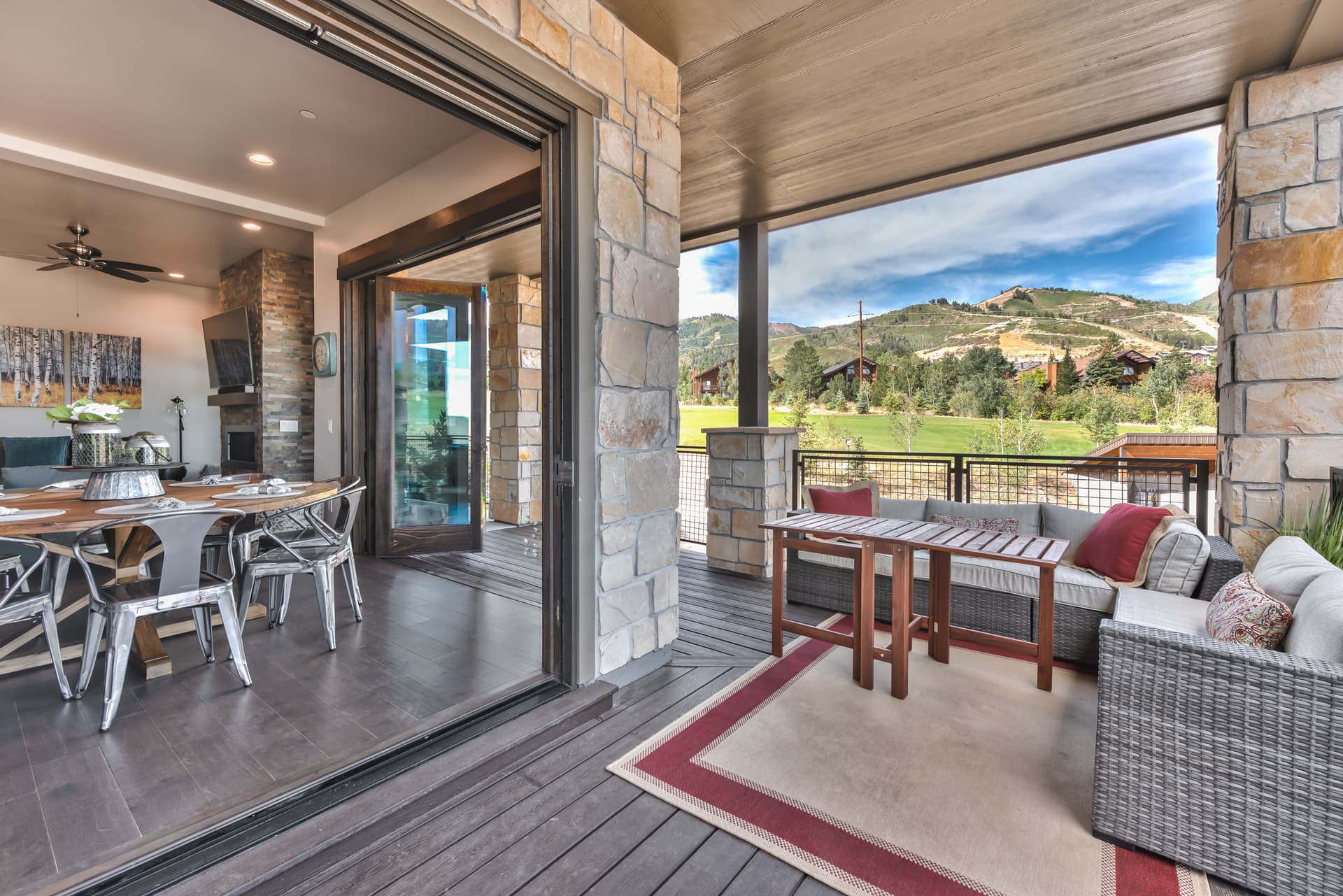 Blackstone Retreat - Image 20