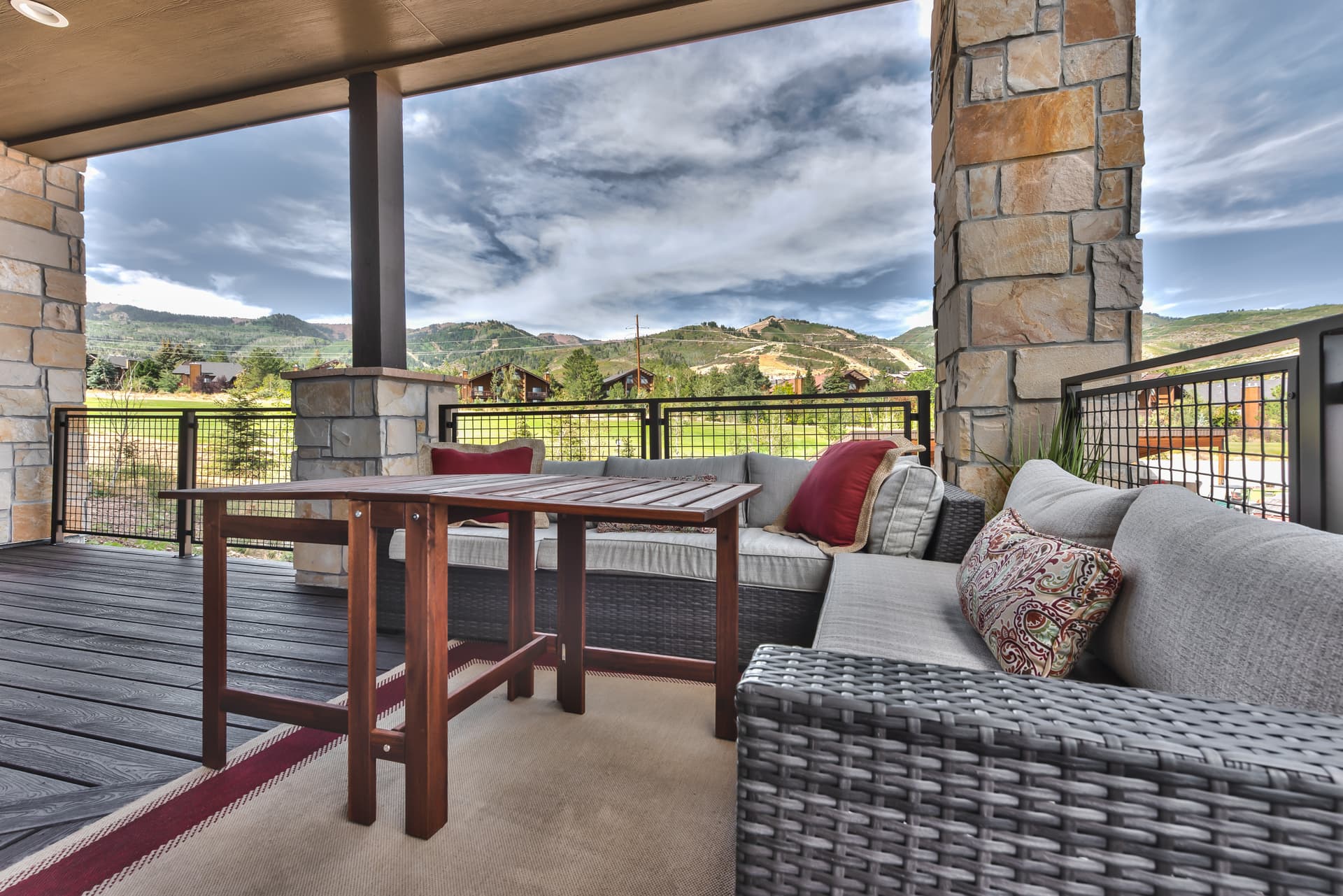 Blackstone Retreat - Image 34