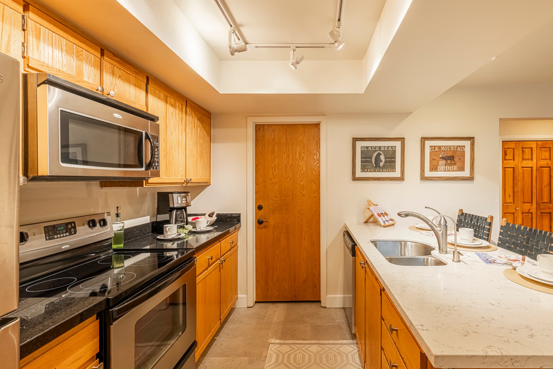 Chatham Crossing #2201 - Image 14