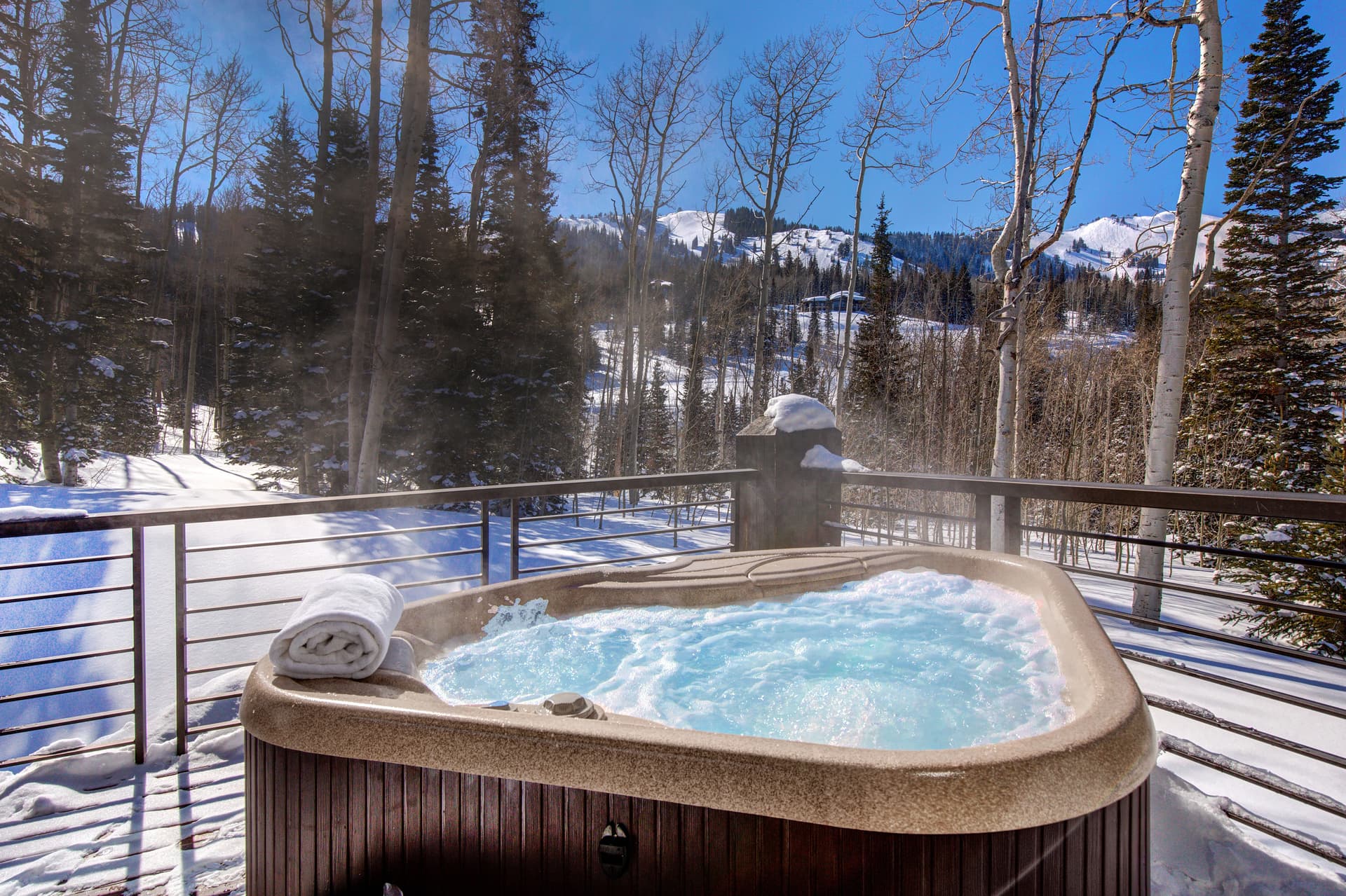 Colony Grand - Image 2