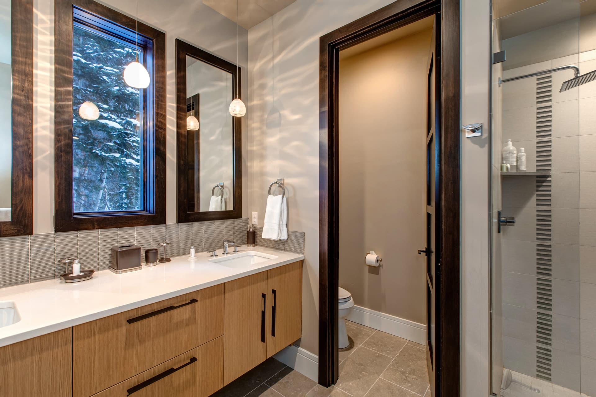 Colony Grand - Image 33