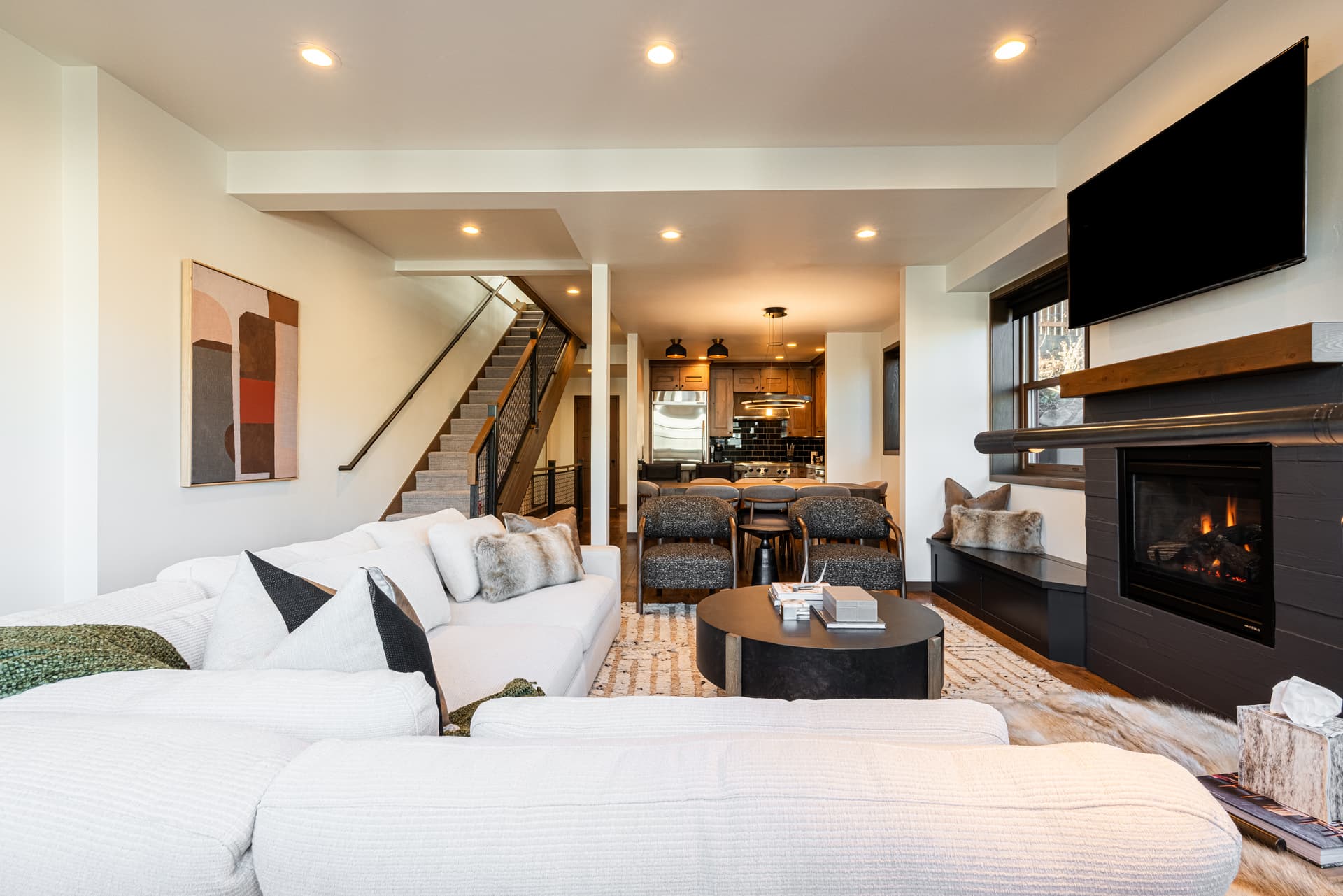 Ember on Empire - Image 6