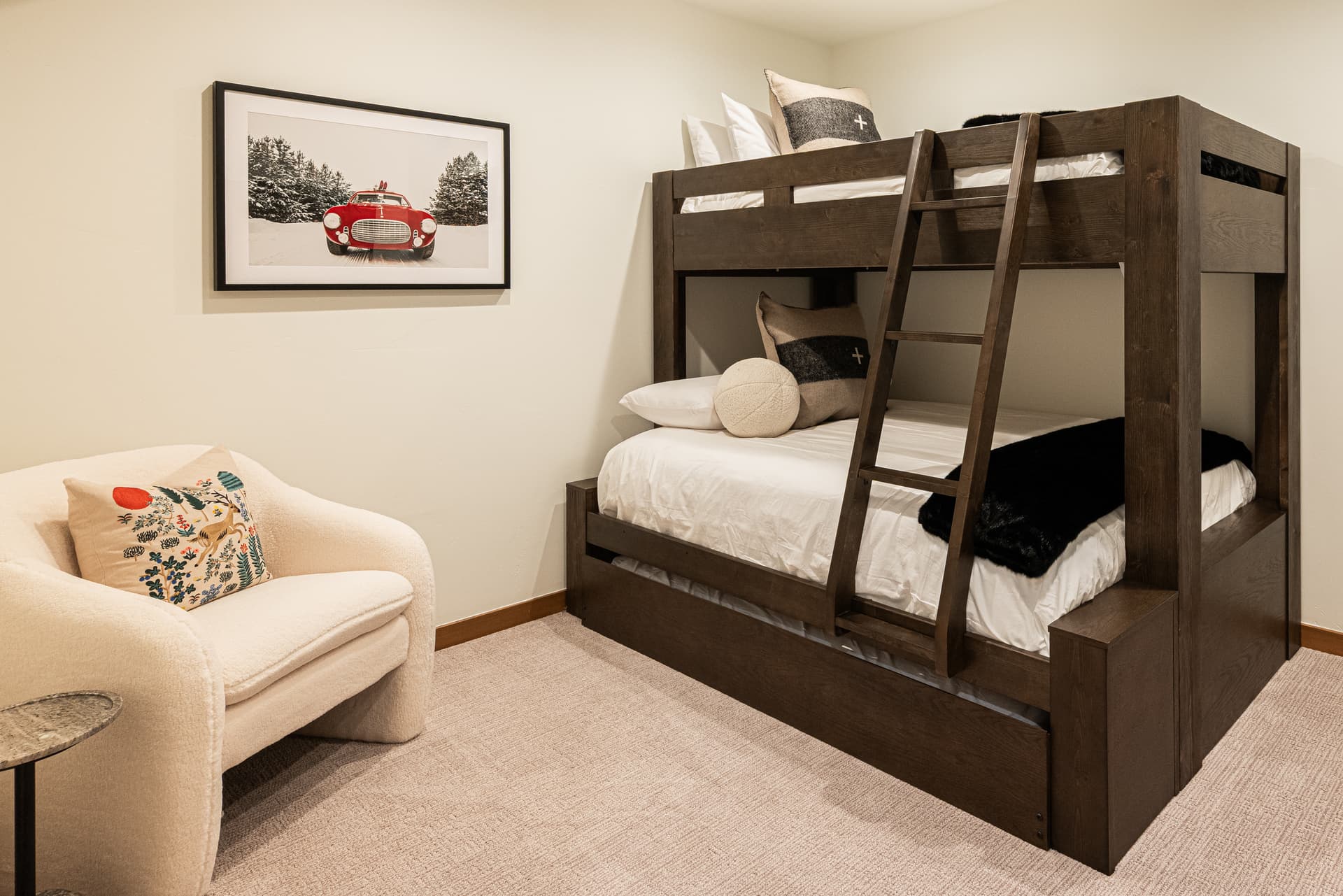 Ember on Empire - Image 32