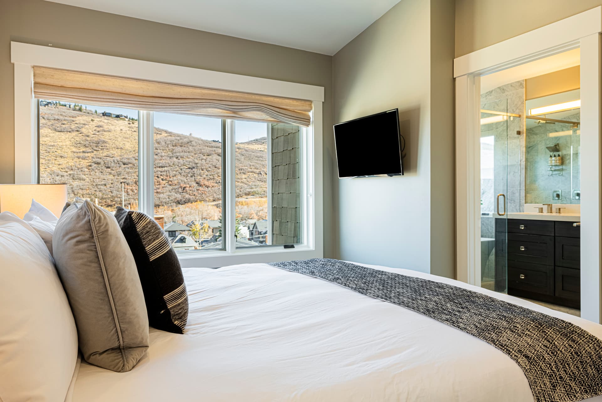 Empire Dream - Image 20