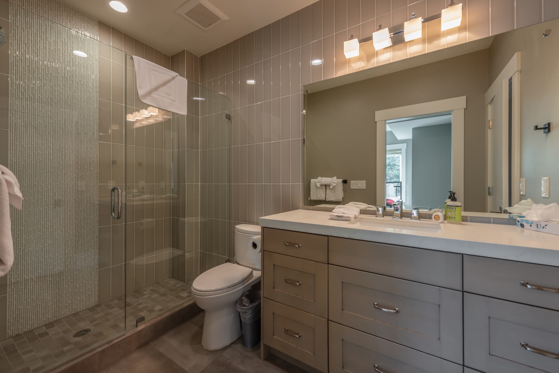 Empire Dream - Image 36