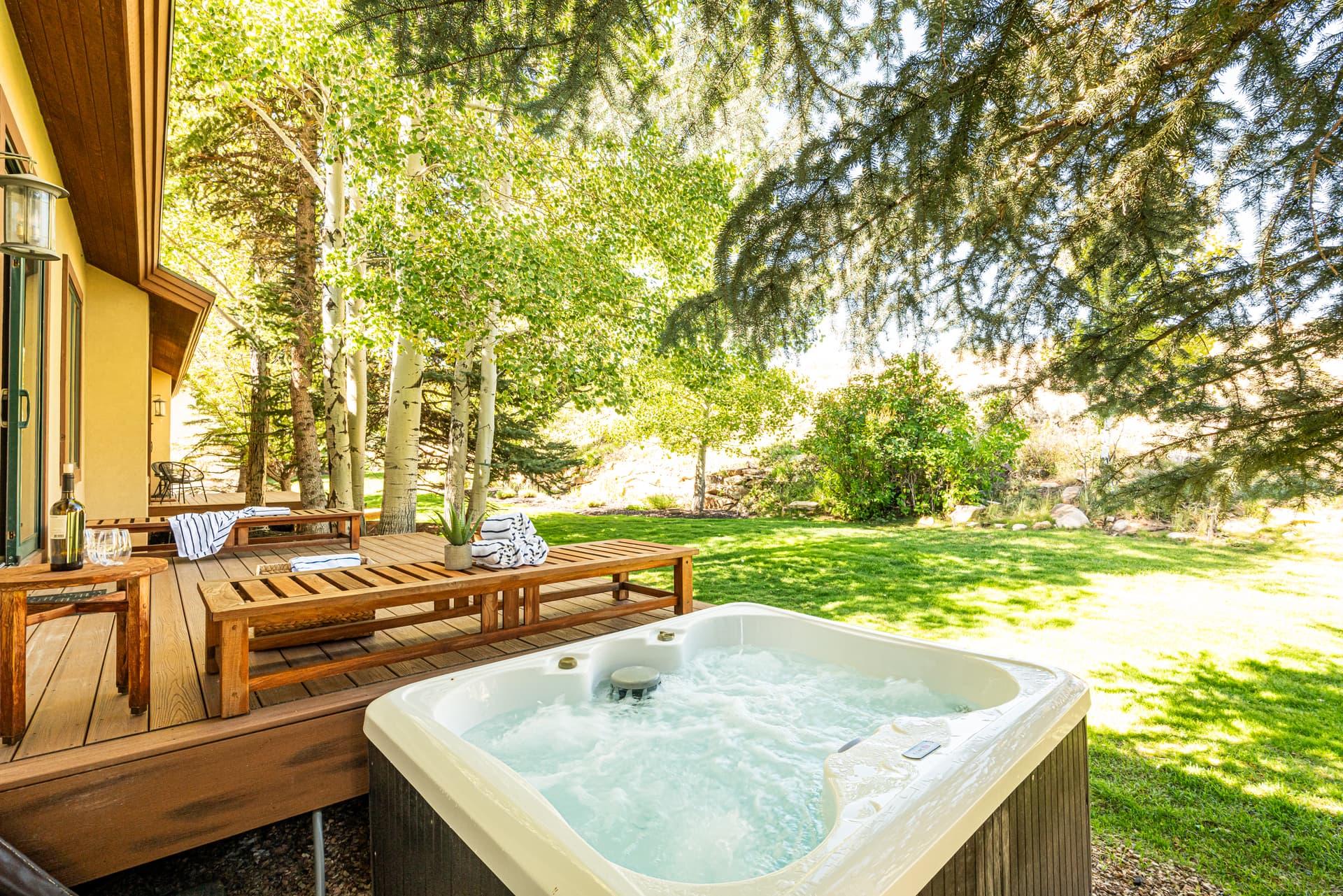 Estate at Gallivan Loop - Image 2