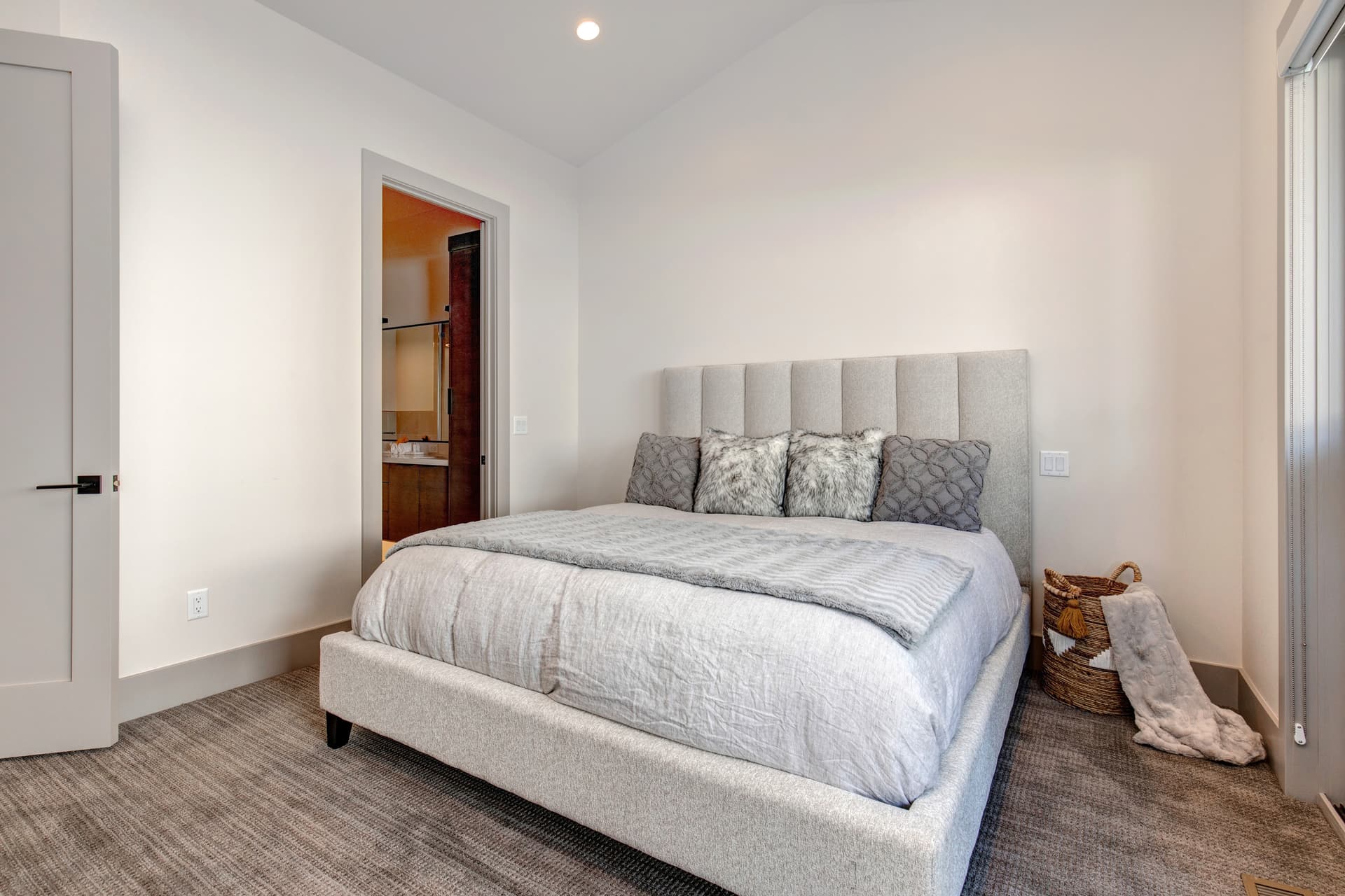 Frostwood Villa #4357 - Image 15