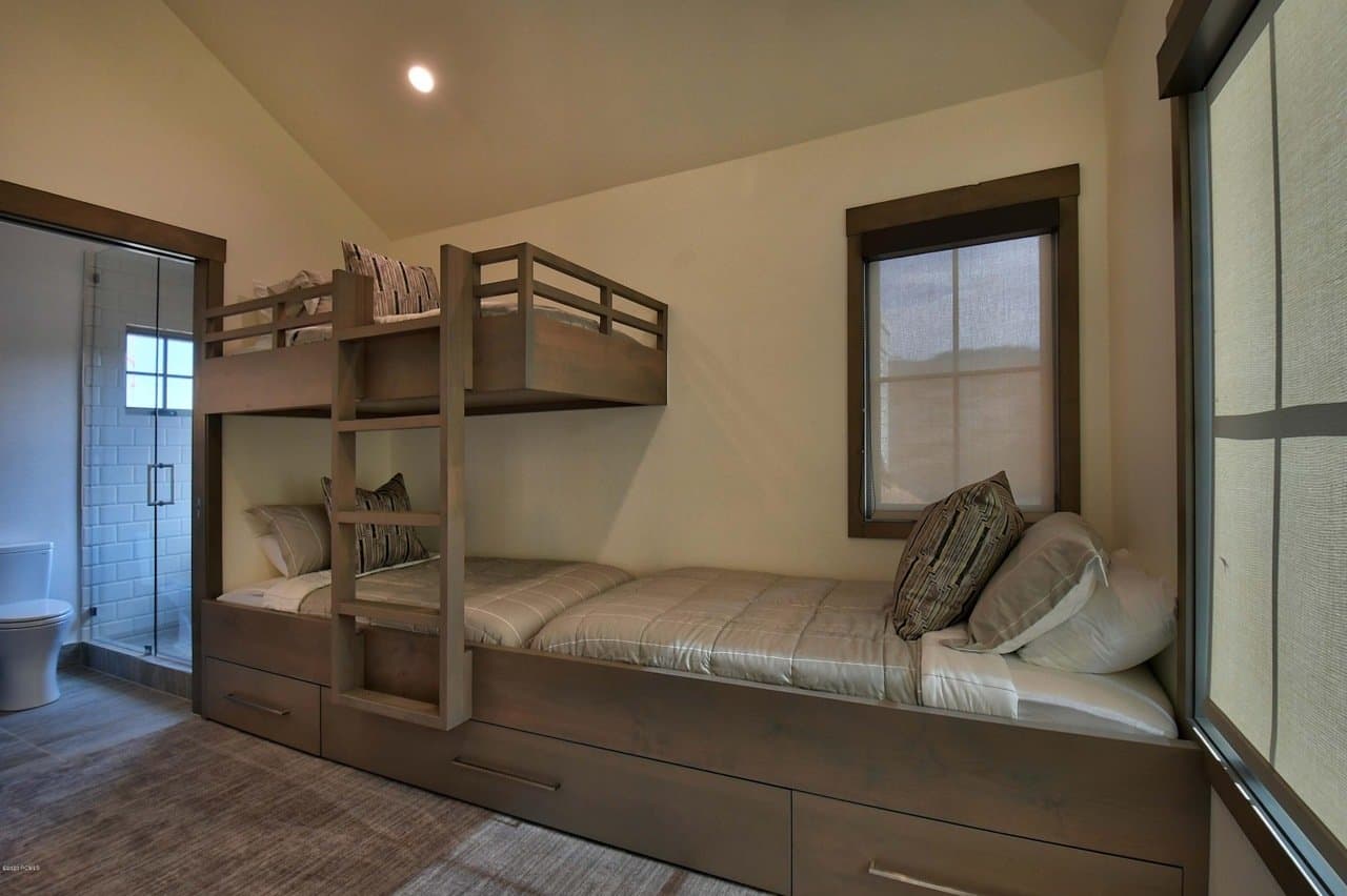 Jewel of Kings Crown - Image 16