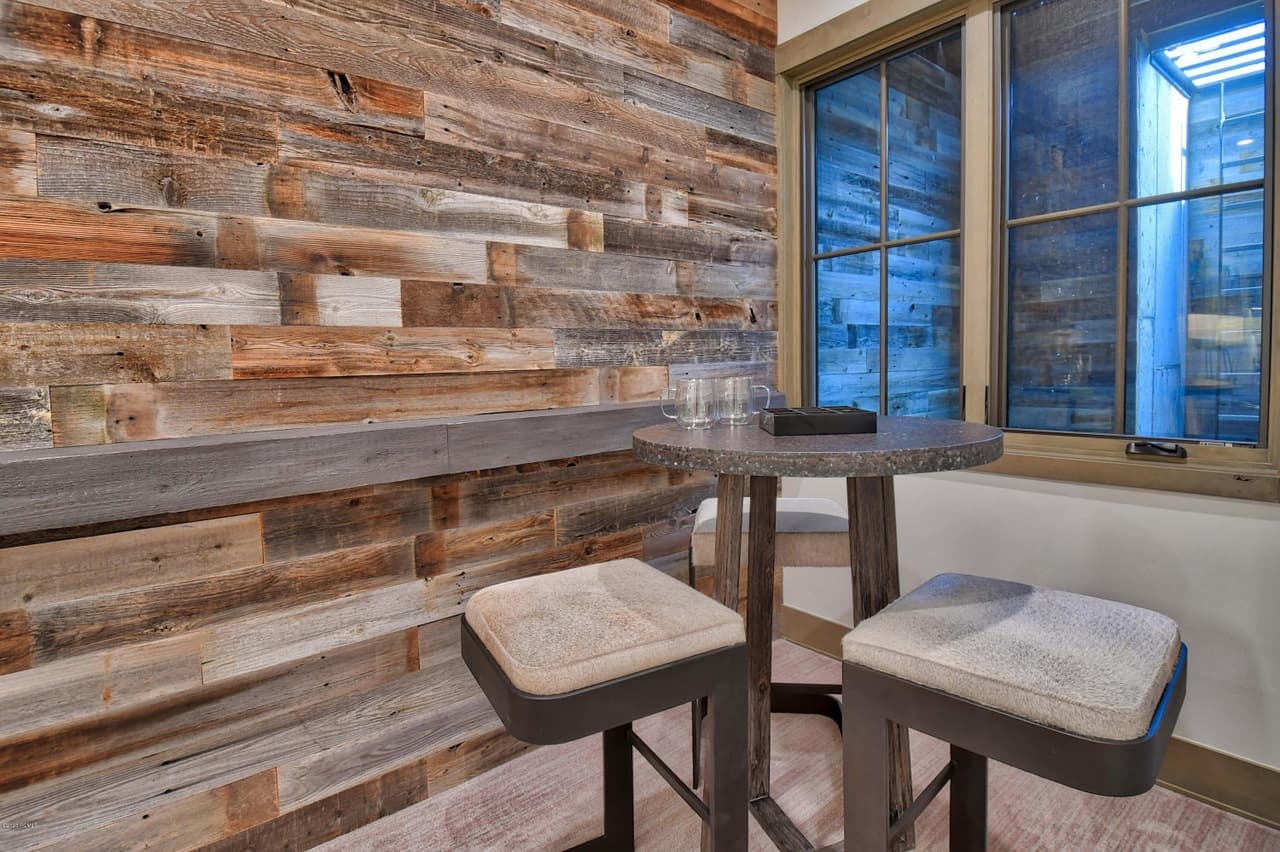 Jewel of Kings Crown - Image 24