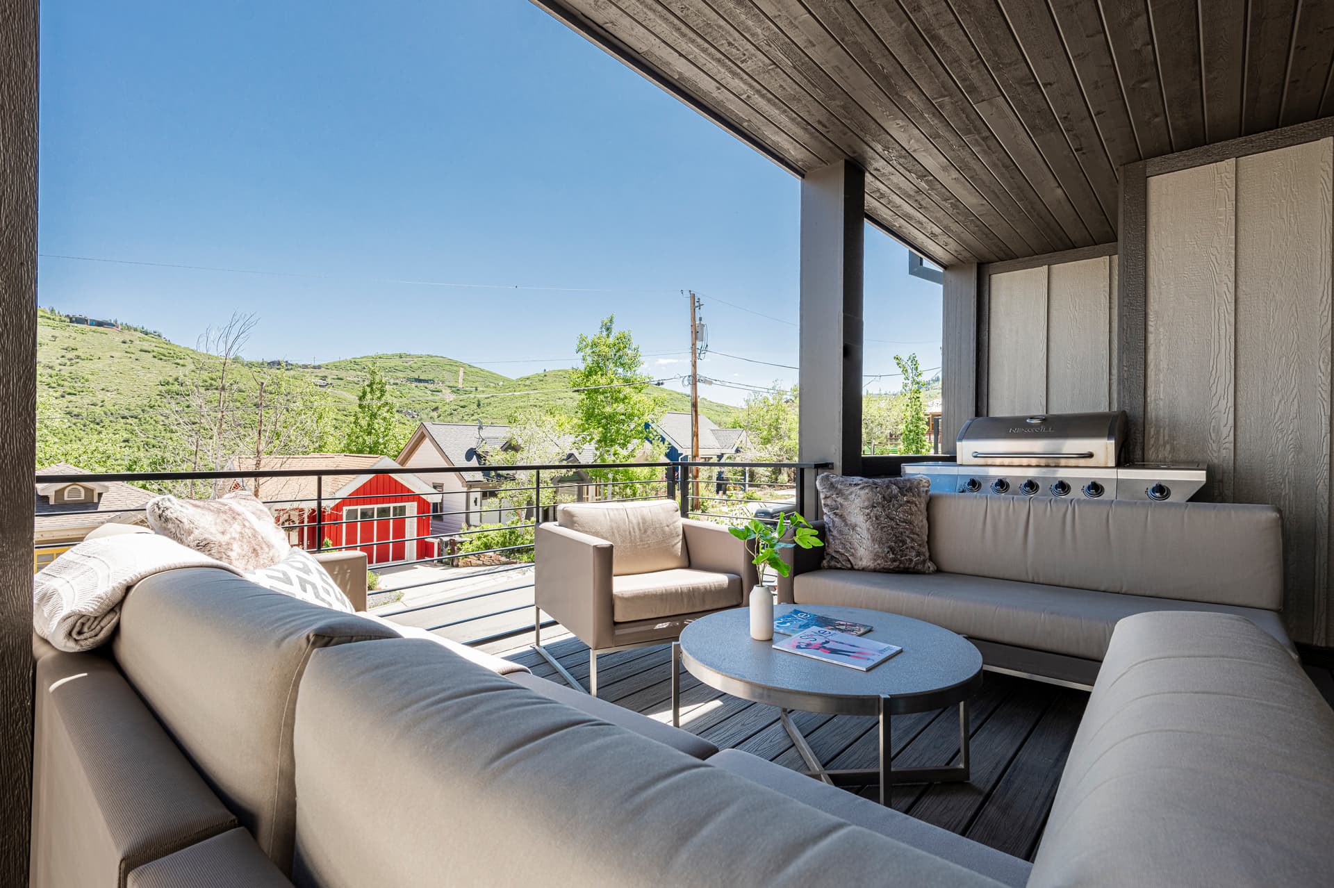 Kings Crown #1225 - Image 49