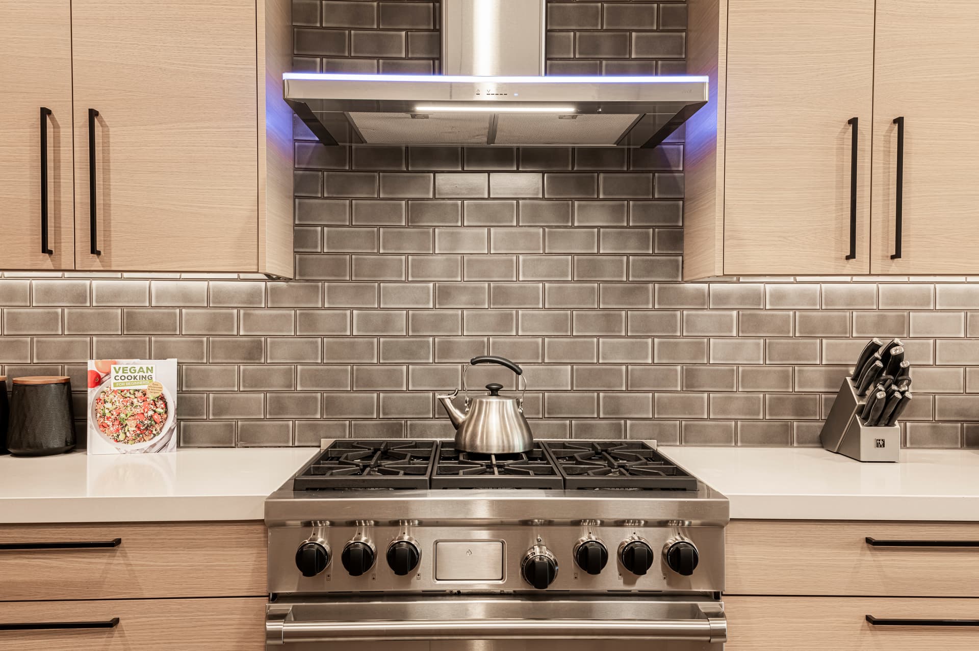 Kings Crown #1225 - Image 13