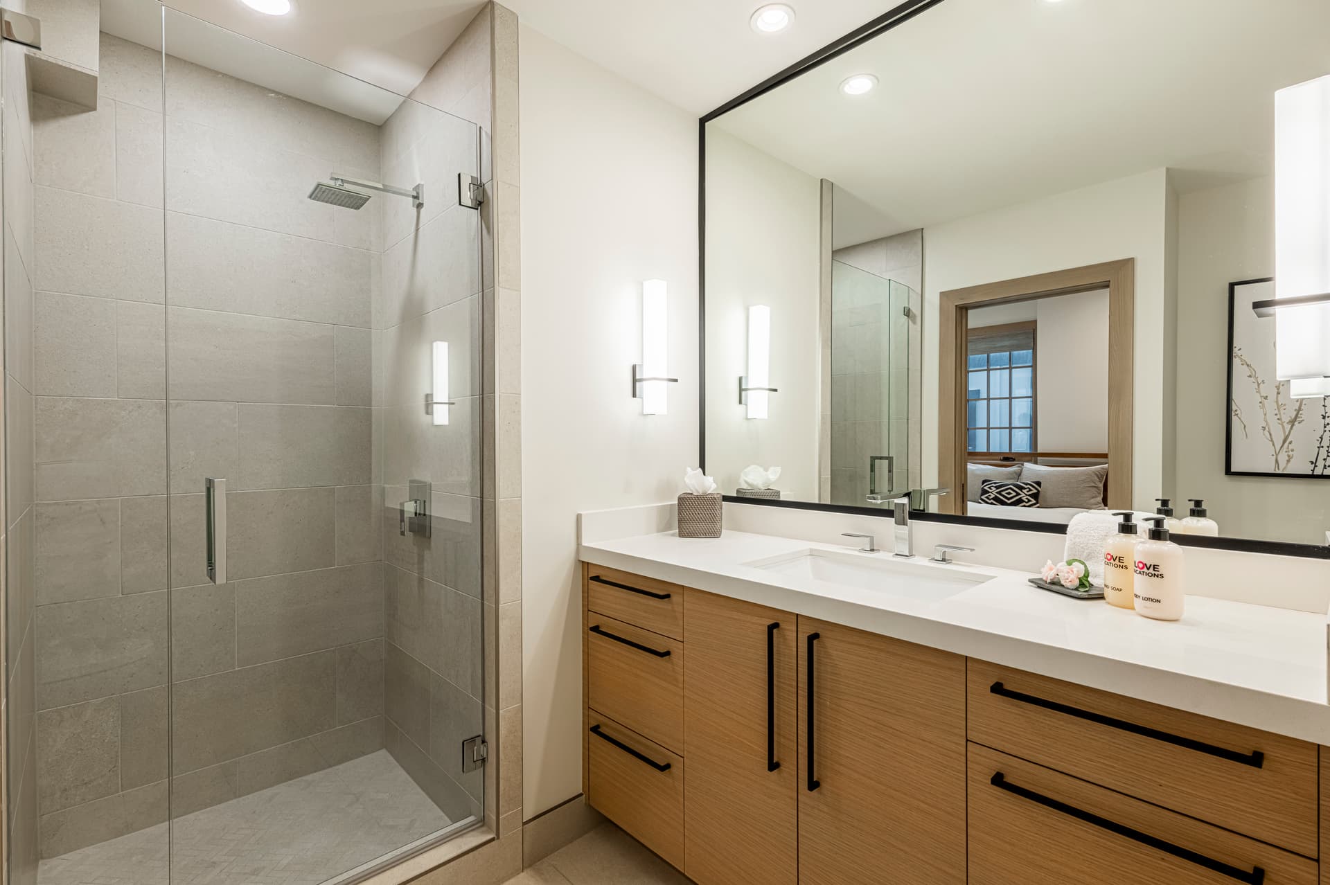 Kings Crown #1225 - Image 35