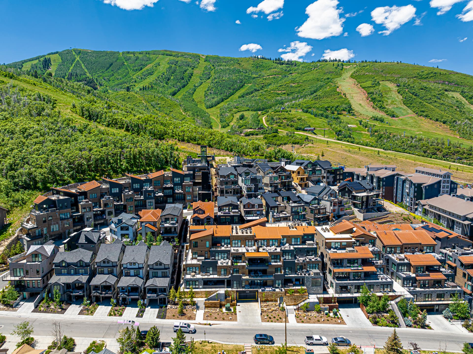 Kings Crown #1225 - Image 54