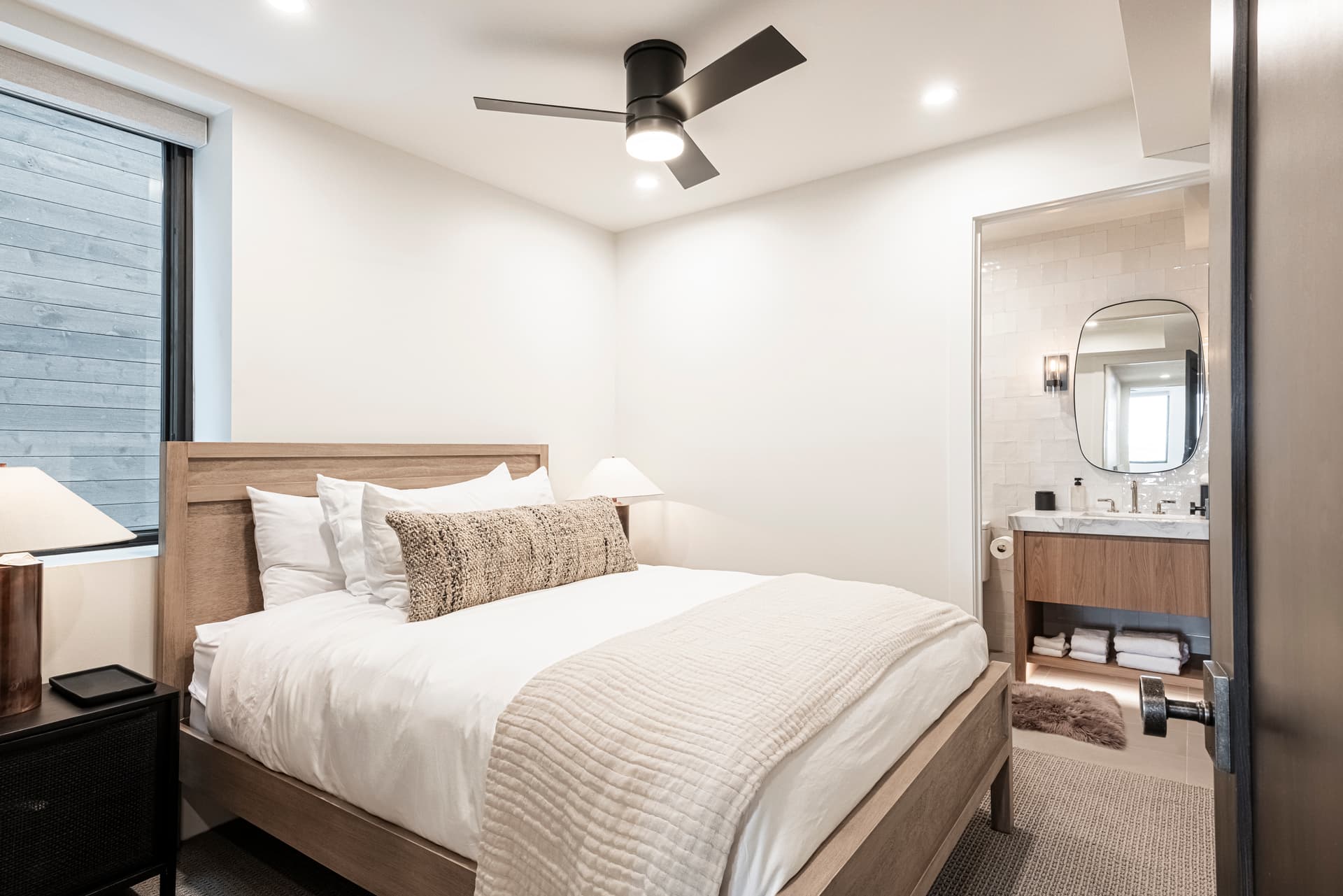 Kings Crown #1270 - Image 22