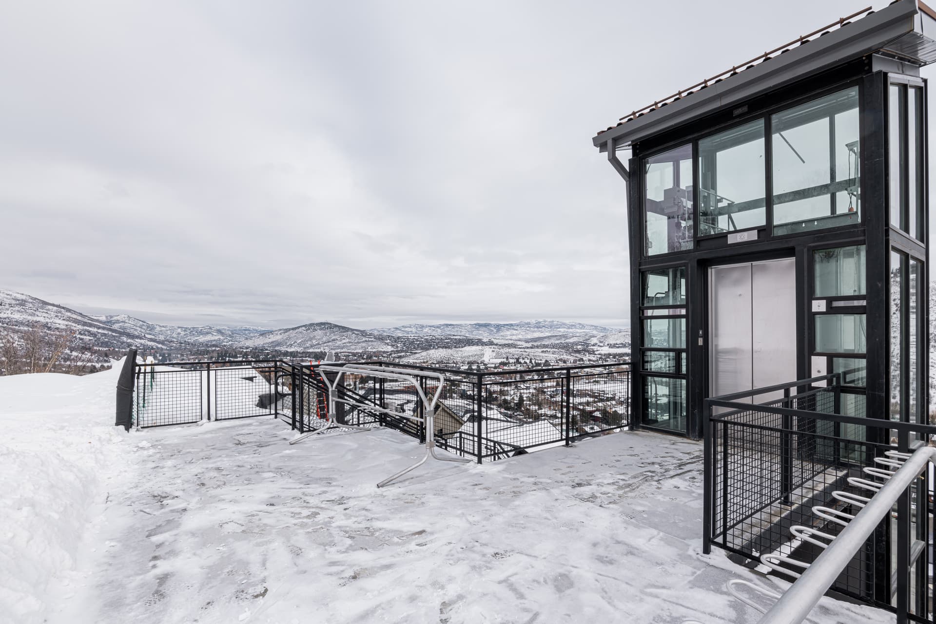 Kings Crown Condo #D202 - Image 56