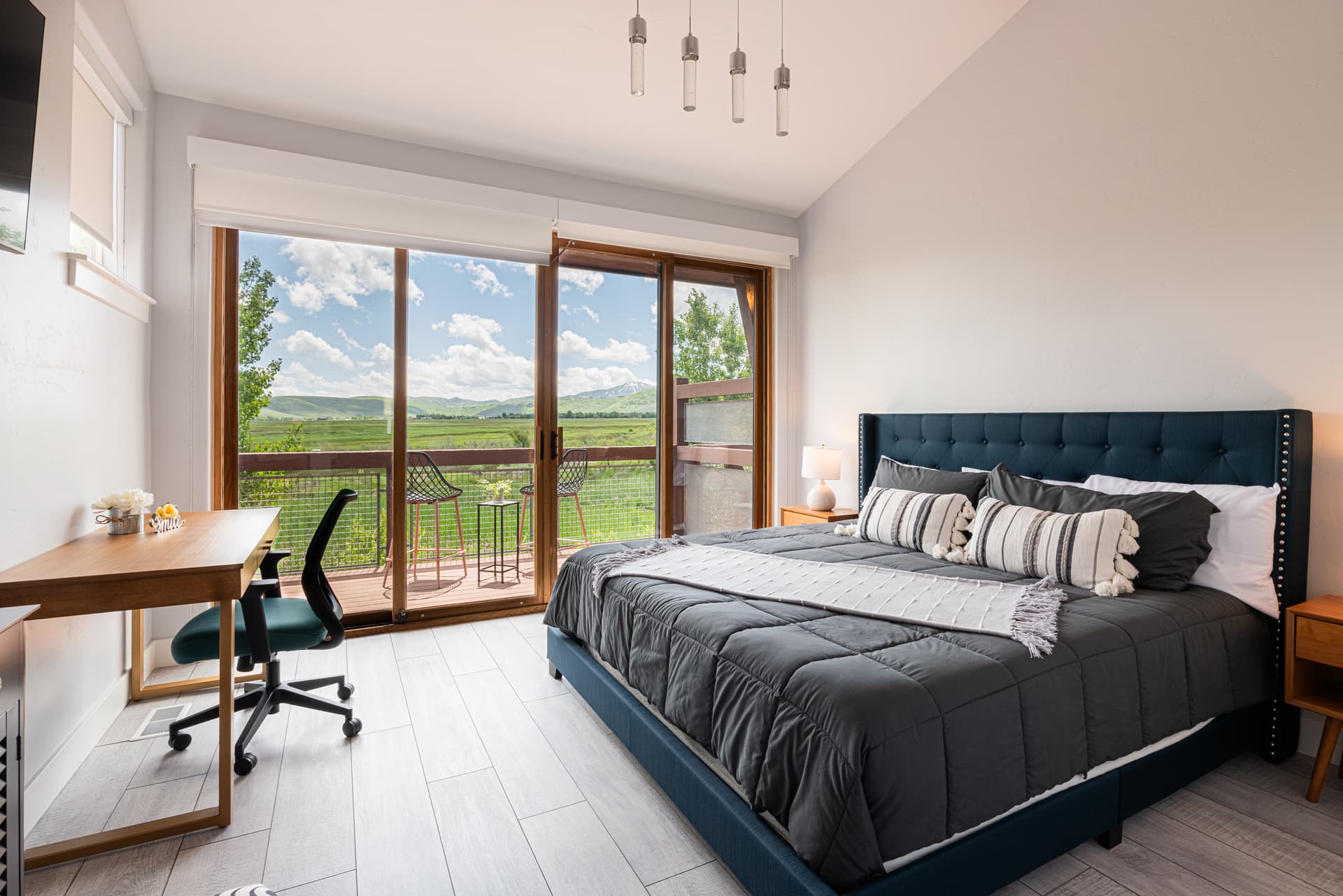 Newpark Townhome #15 - Image 4