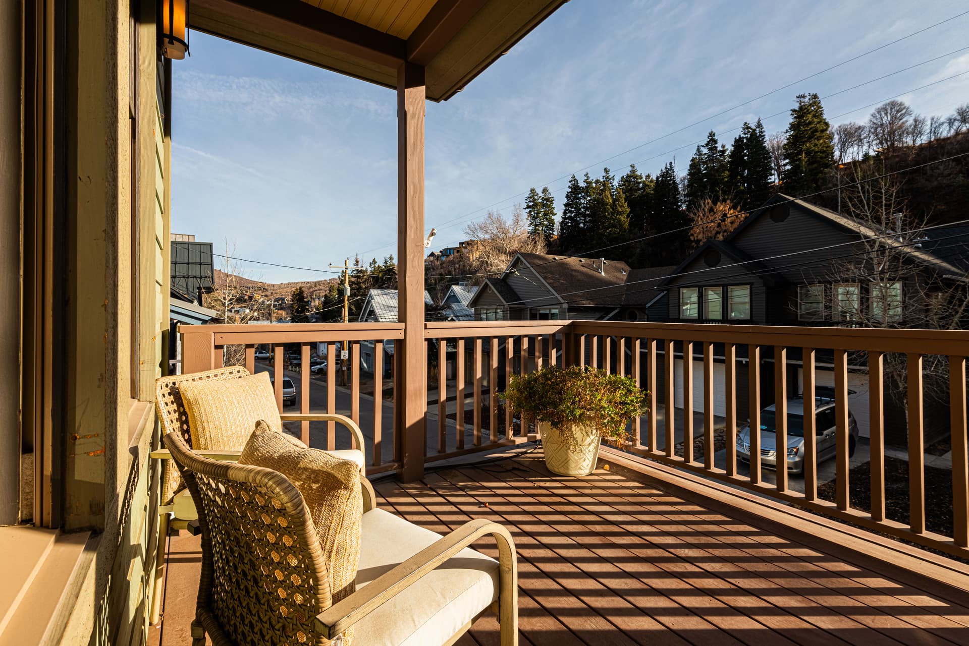 Old Town Daly Overlook - Image 41