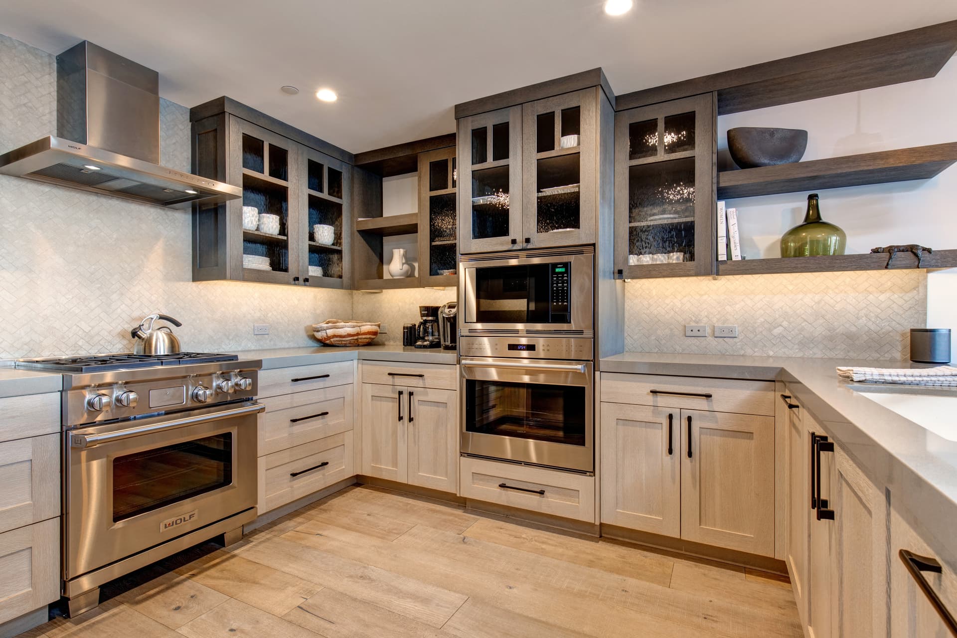 Penthouse on Main E + F - Image 7