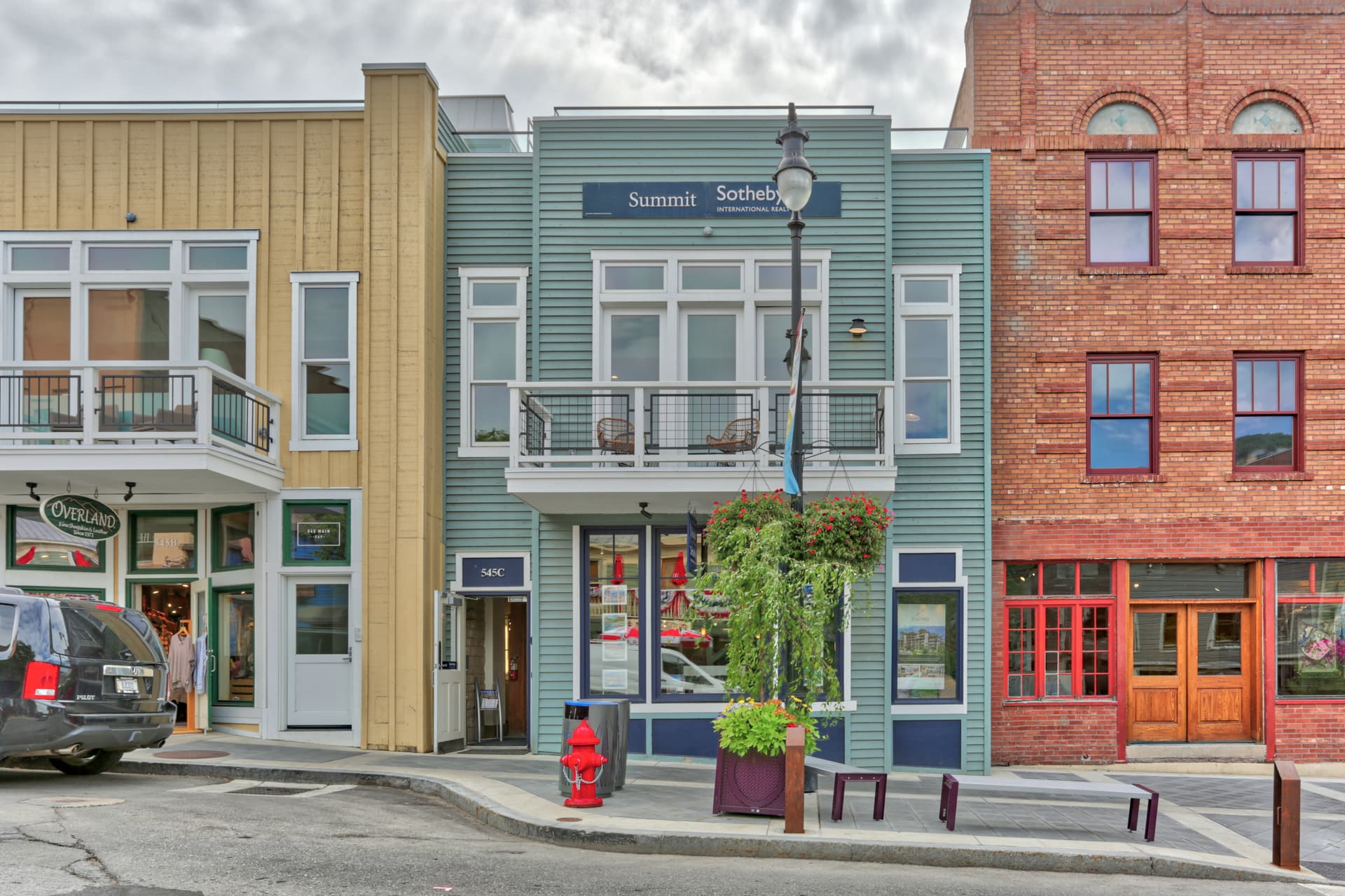Penthouse on Main Unit F - Image 44