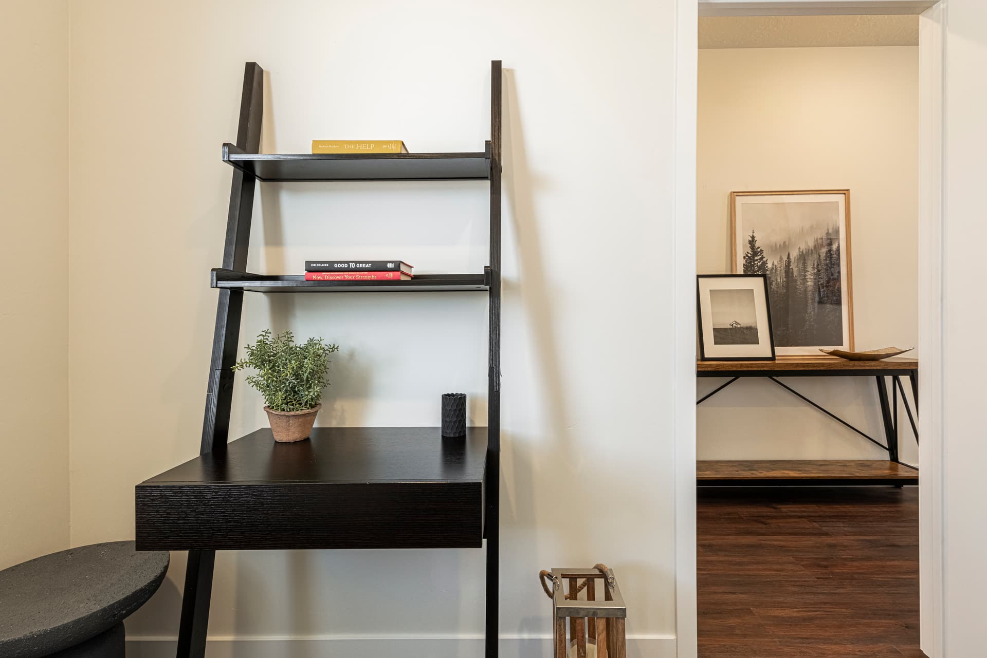 Redbud Hideaway - Image 40