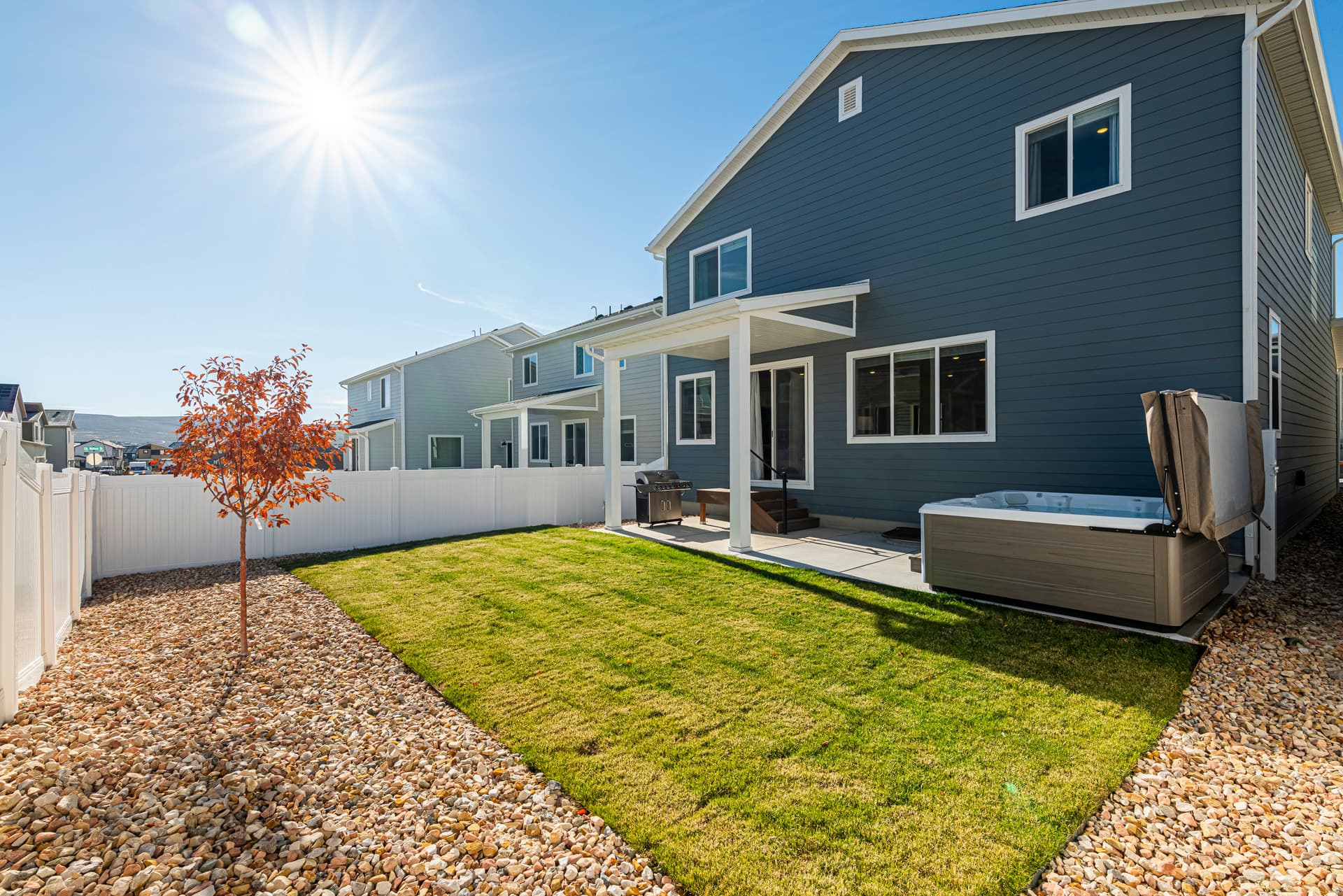 Redbud Hideaway - Image 2