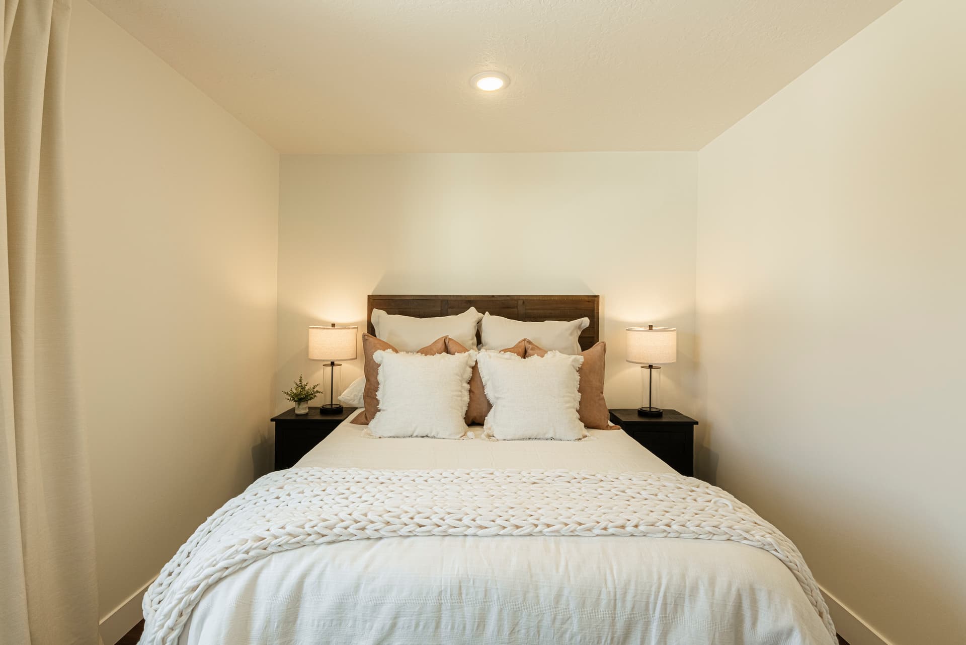 Redbud Hideaway - Image 22