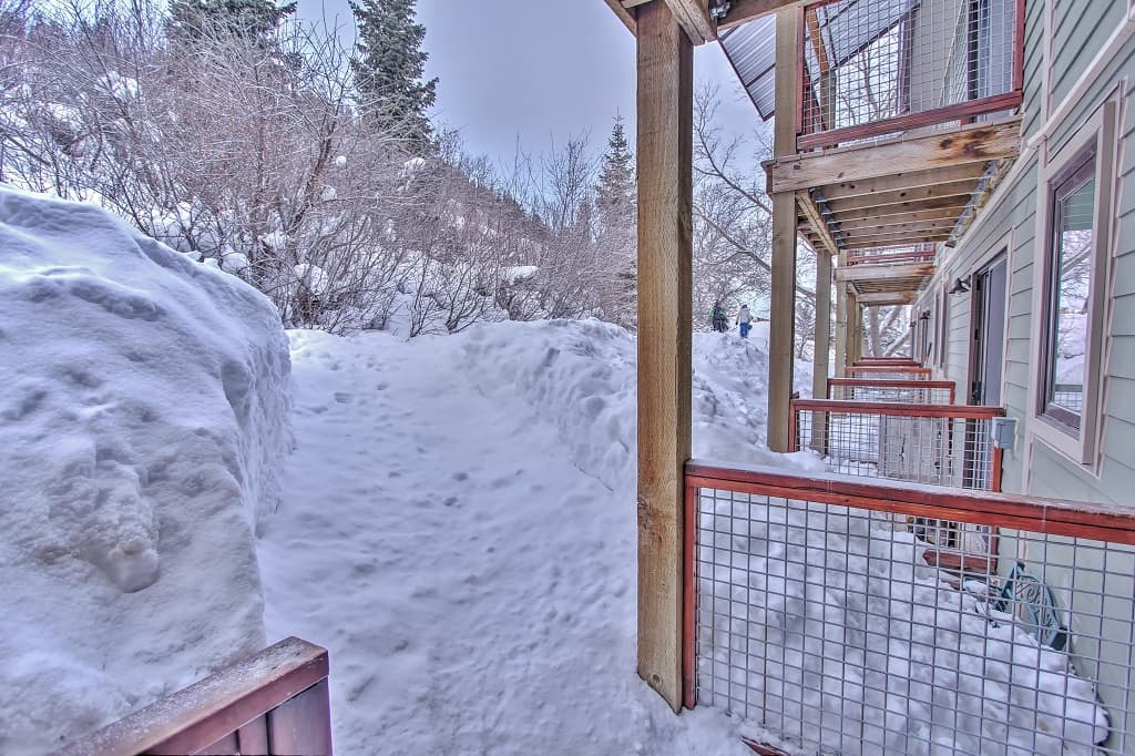 Woodside Ski Estate - Image 35