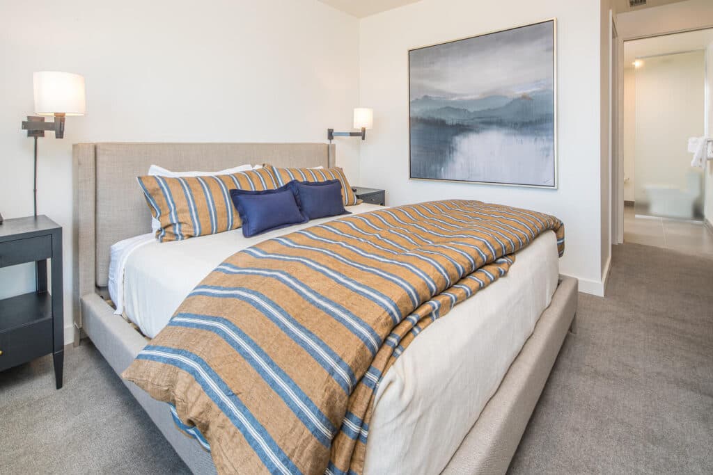 Rustic Madison Lakelodge - Image 8