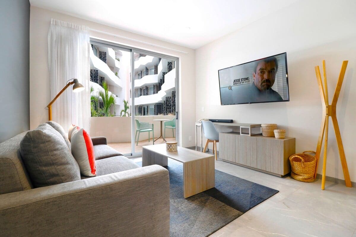 Sky High Residence - Image 16