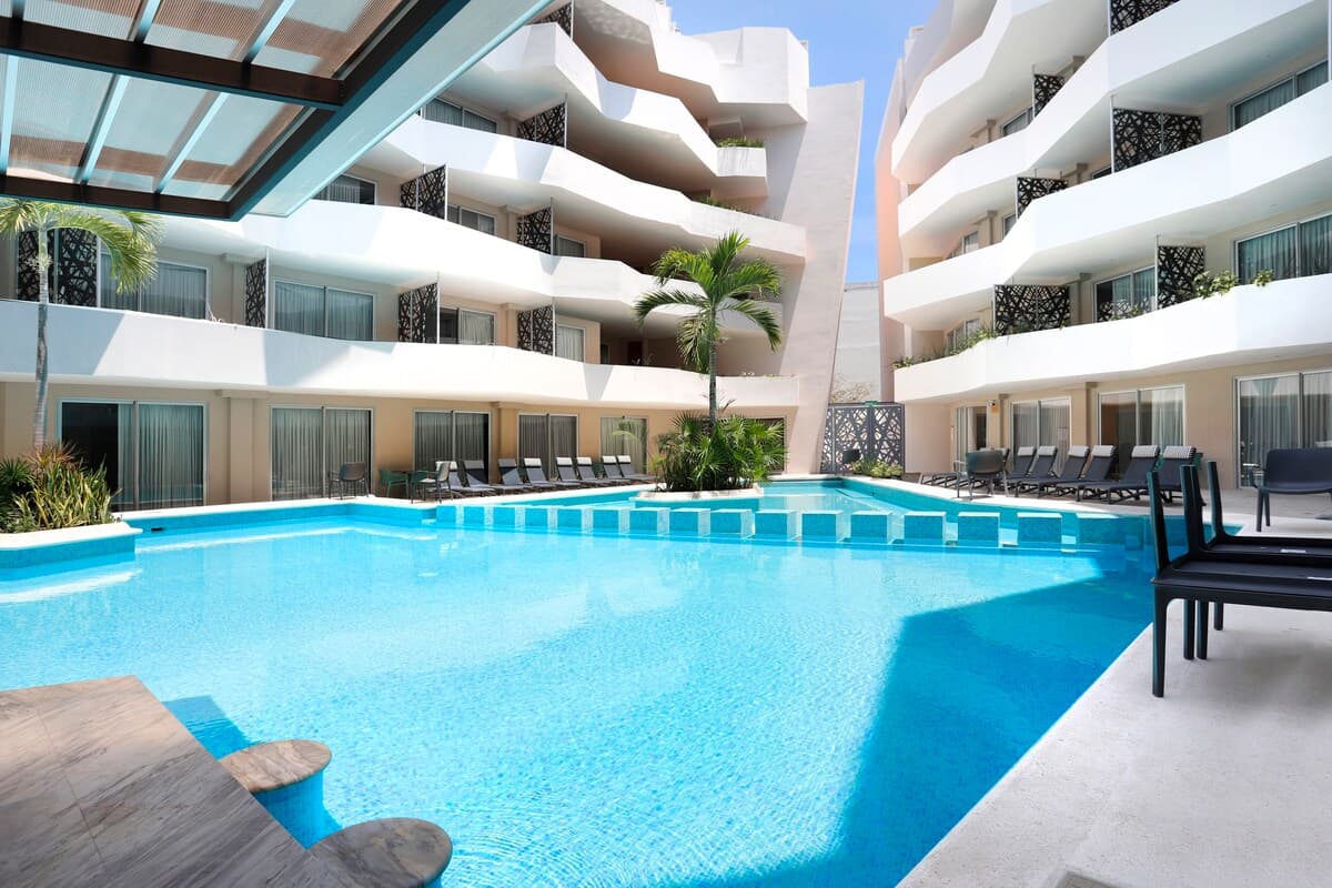 Sky High Residence - Image 23