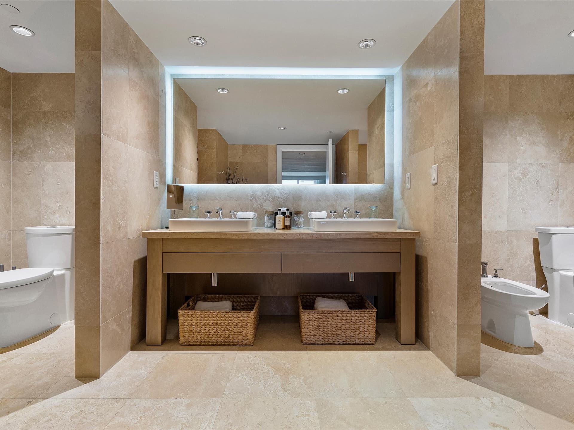 Peaceful Haven - Image 32