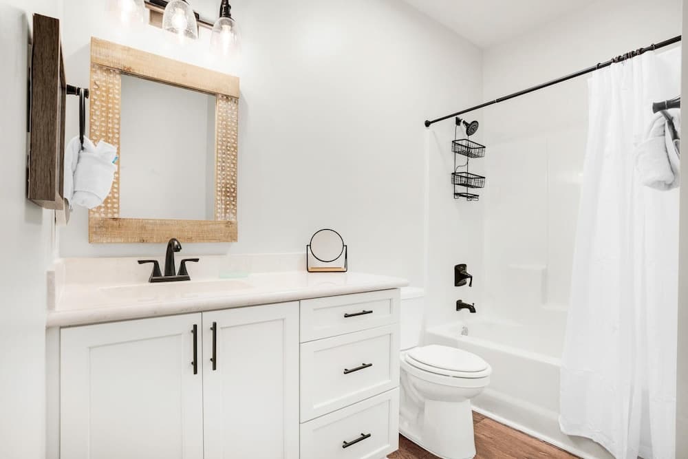 Pearl Flamingo - Image 18