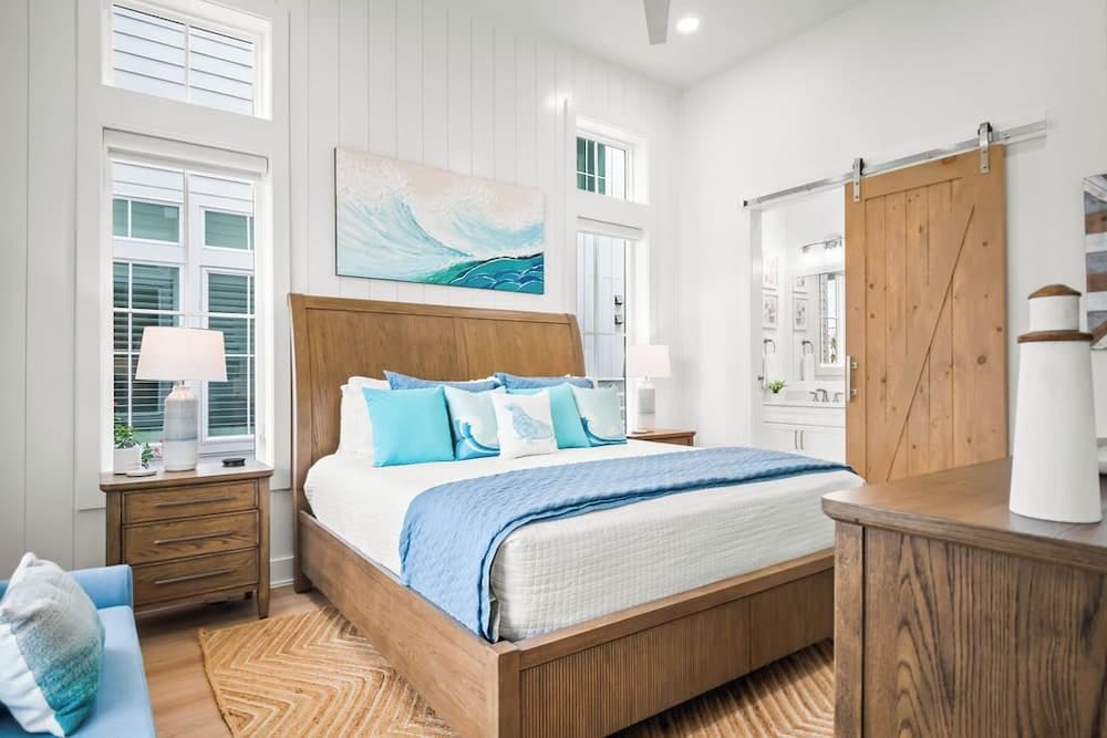 Pelican Place #108 - Image 18