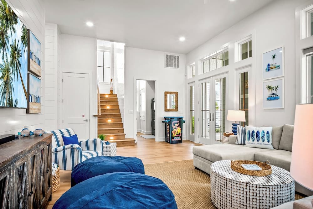 Pelican Place #108 - Image 4