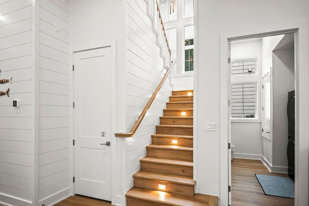 Pelican Place #108 - Image 17