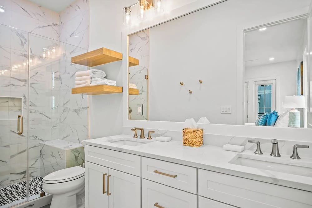 Pelican Place #108 - Image 27