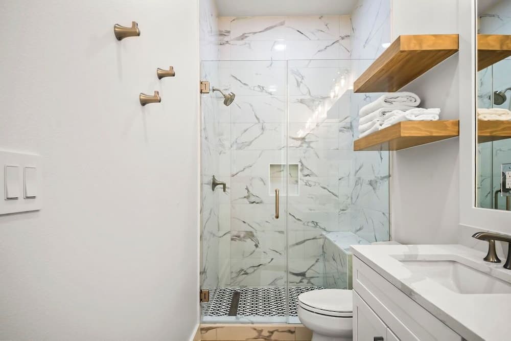 Pelican Place #108 - Image 28