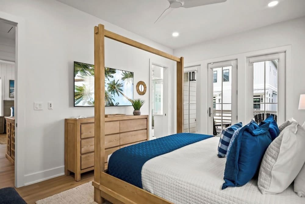 Pelican Place #108 - Image 30