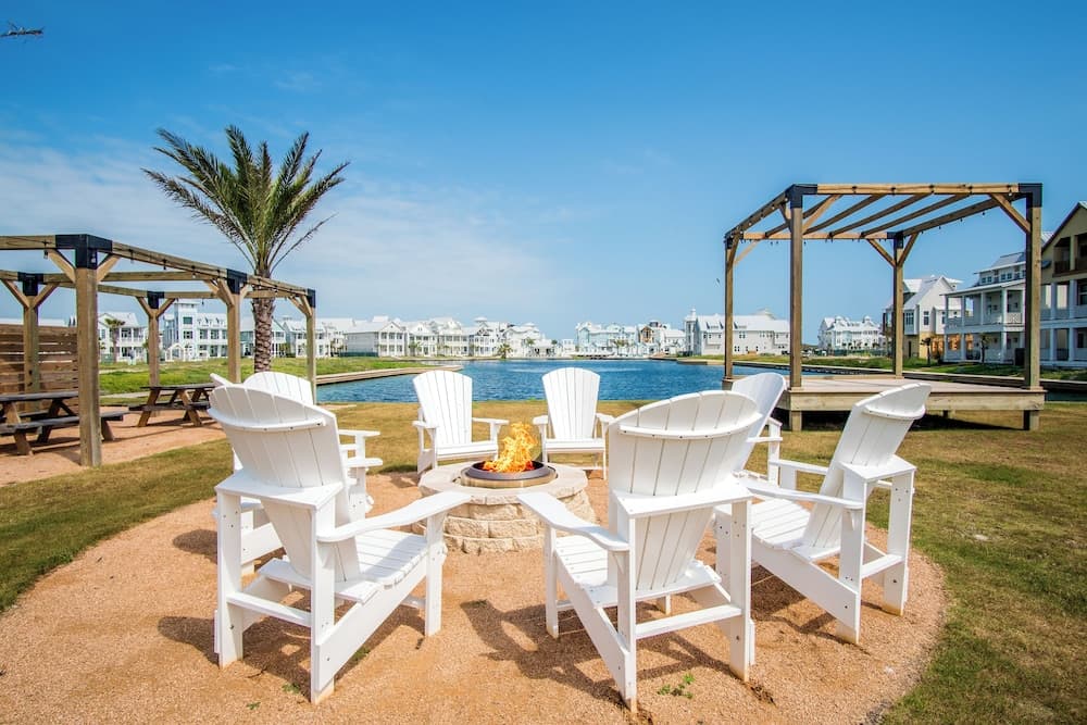 Pelican Place #108 - Image 52