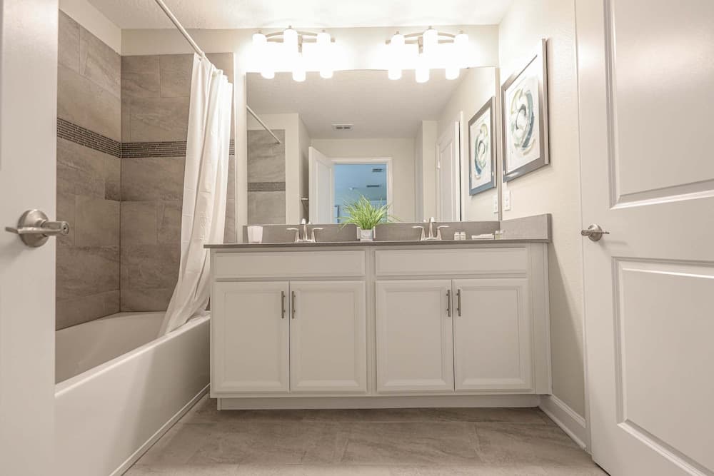 Dedication Villa at Storey Lake - Image 12