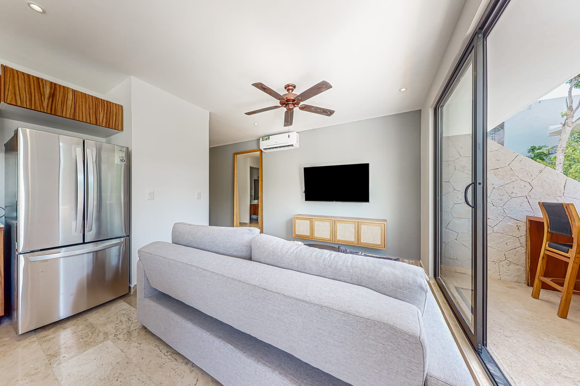 Caribbean Comfort Oasis - Image 2