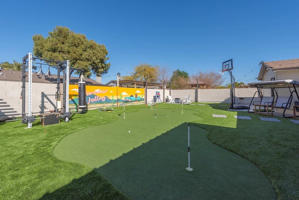 Sunny Phoenix - Image 3