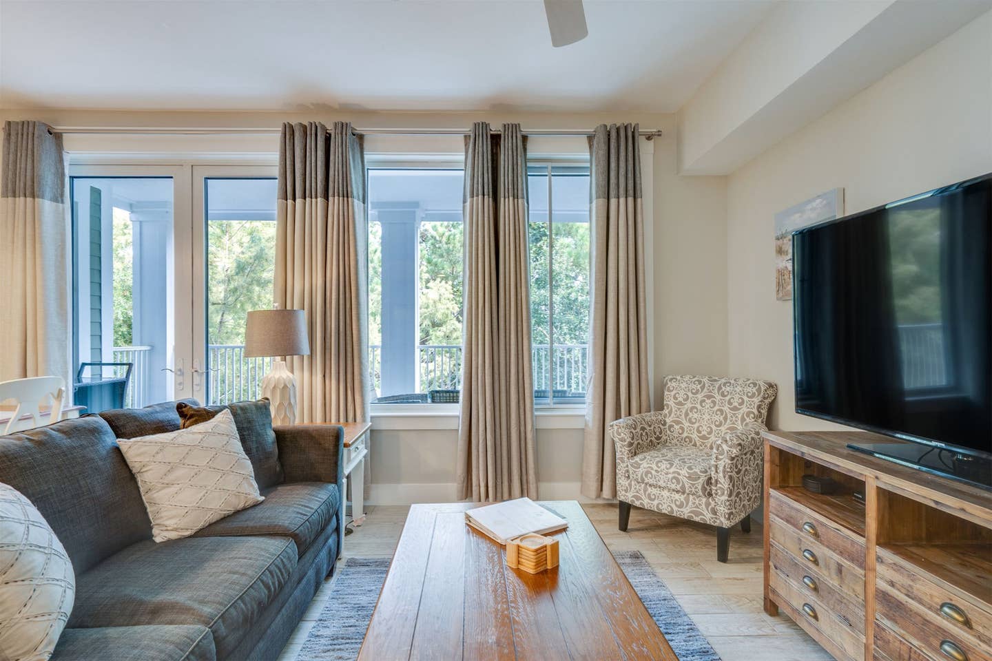 Pilot House - Image 2