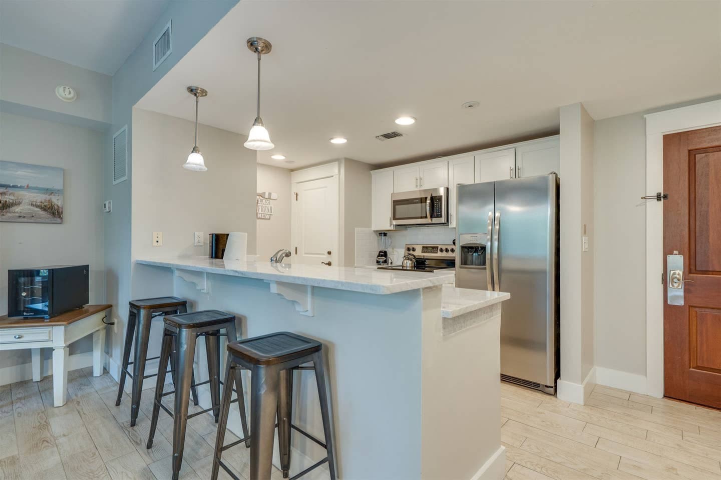 Pilot House - Image 2