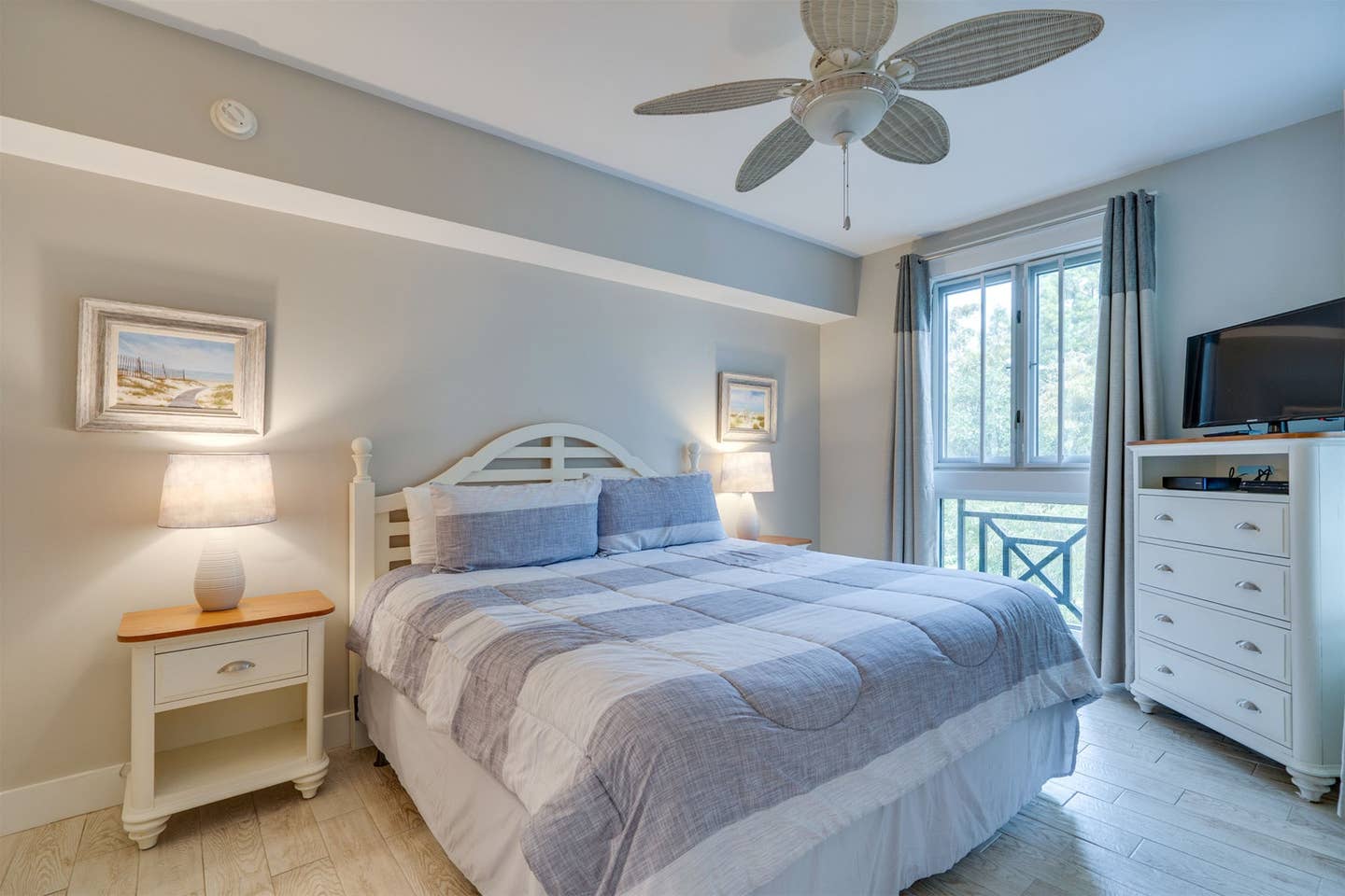 Pilot House - Image 9