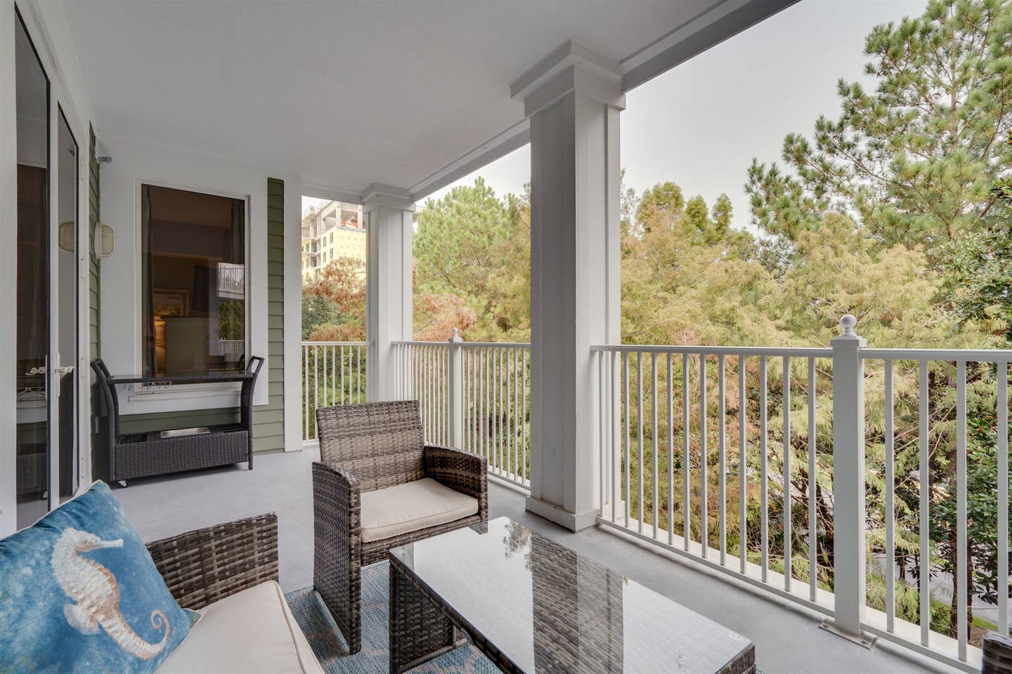 Pilot House - Image 16