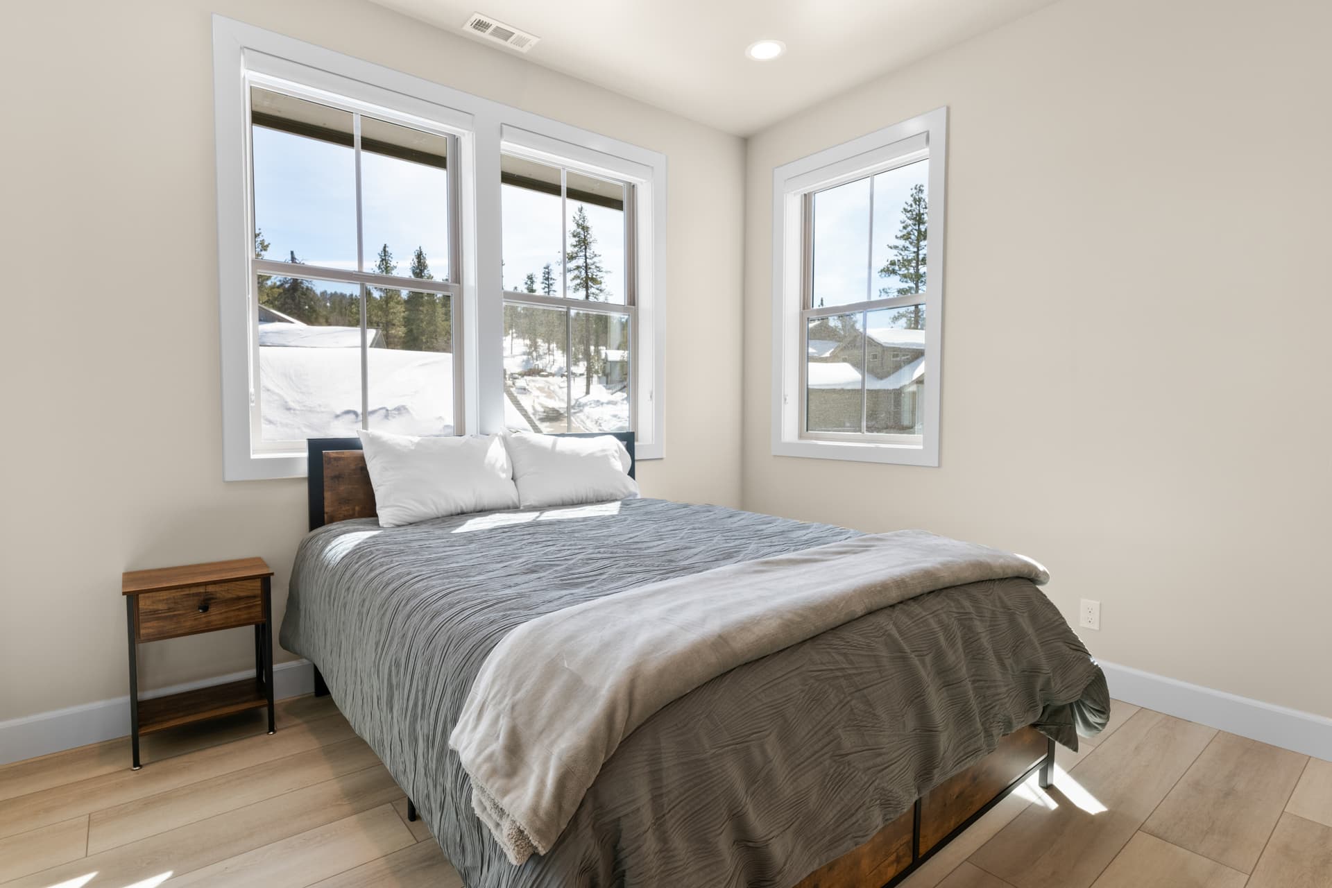 Pine Meadow - Image 17