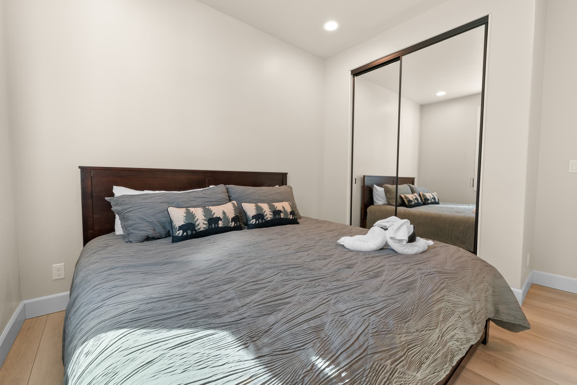 Pine Meadow - Image 22