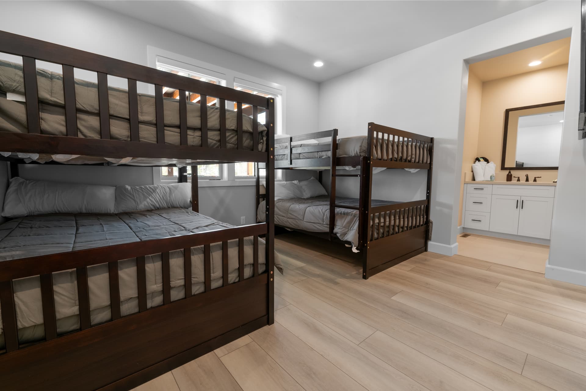 Pine Meadow - Image 25