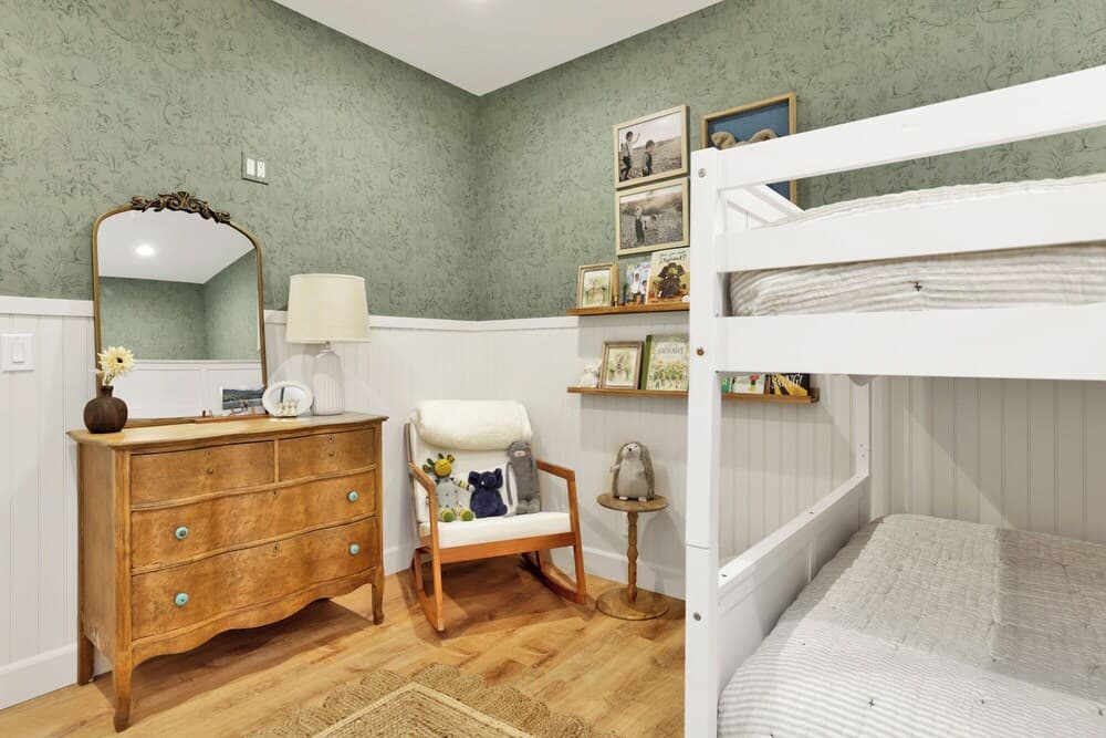 Pine Meadow Castle #2301 - Image 16